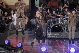 Gwen Stefani performs at Samsung 837, NYC, June 2, 2016